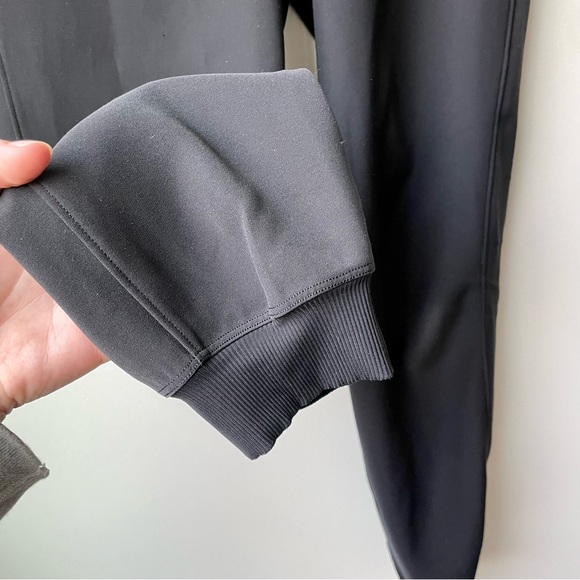 Lululemon On The Fly Jogger Black - Picture 6 of 9